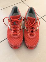 Scarpe sportive uomo numero 43 rosse