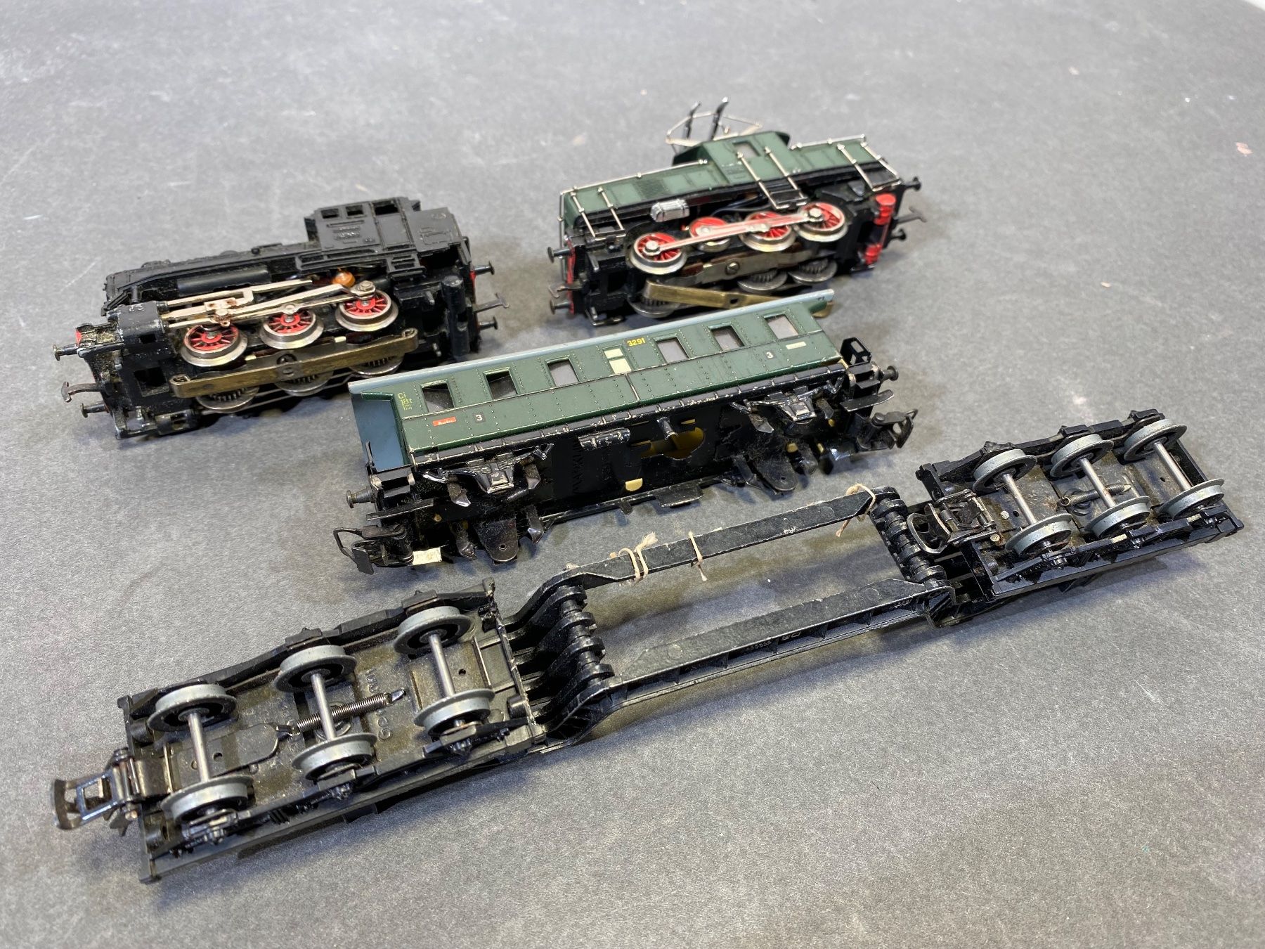 Märklin Modellini di ferrovie: ✅    Altes Märklin Set SBB CFF – Usato da Zürich venduto da trashtussi 4