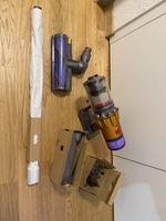 Dyson V12 detect slim absolute 