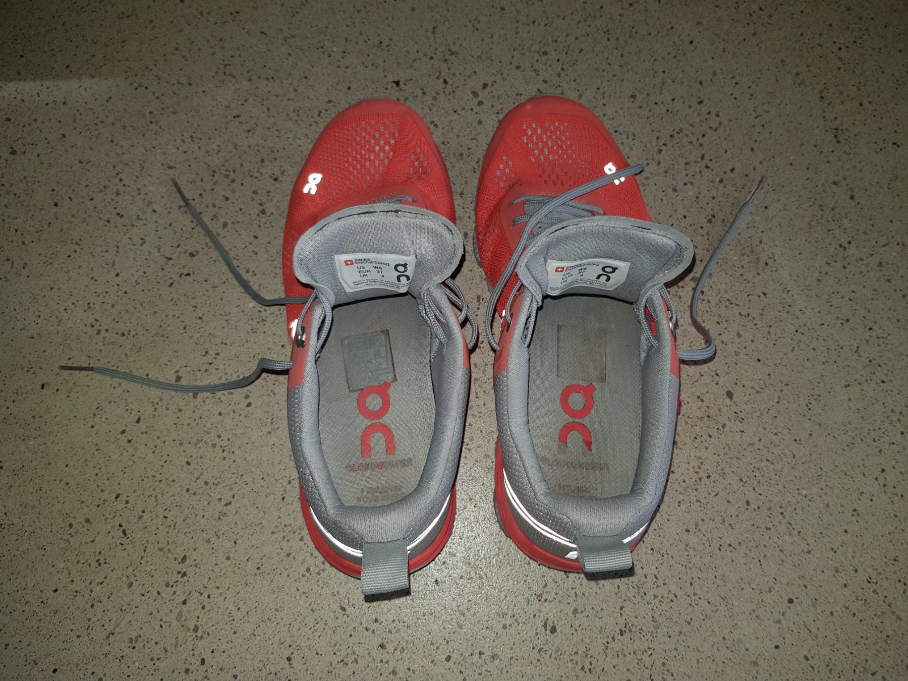 On Scarpe da donna: ON Damen Laufschuh Grösse 37 – Usato da Basel venduto da Birs868 4