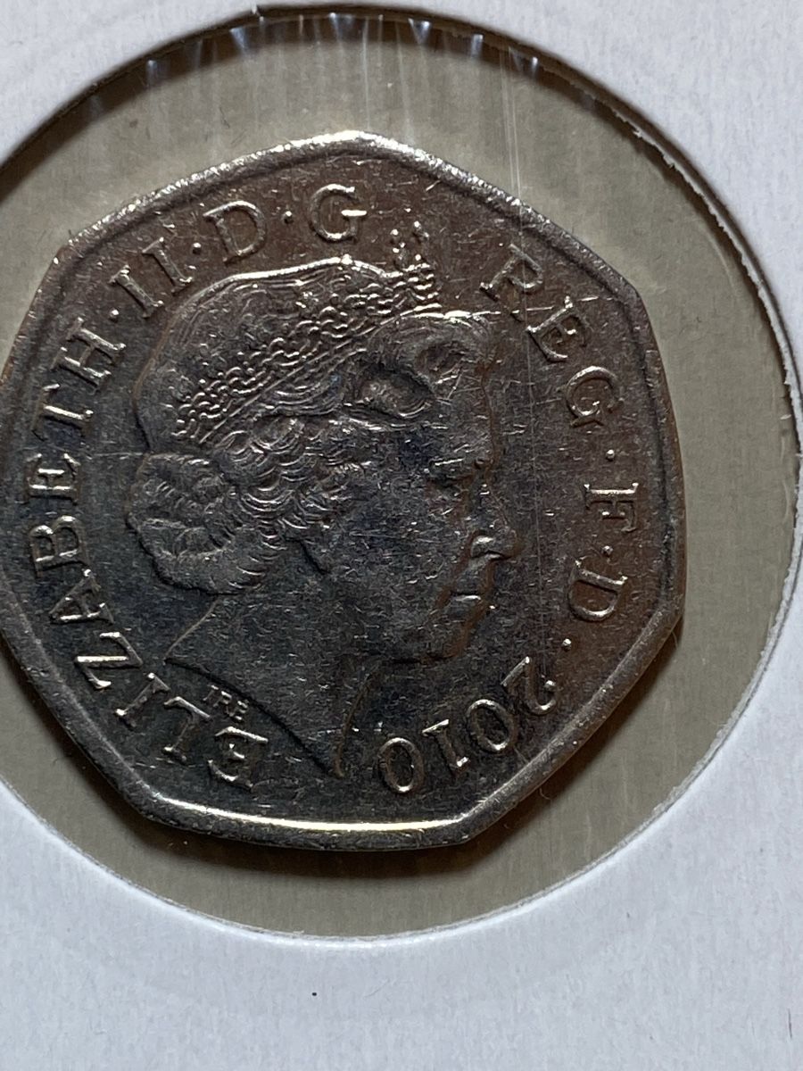 Alle Münzen: GB - 50 pence Commémoration - 2010 – Gebraucht aus Payerne von Mike1682 2