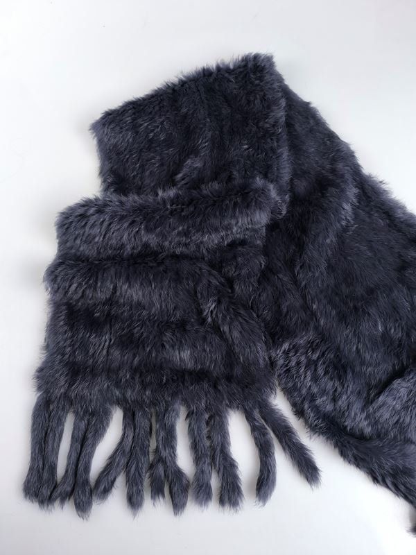 Foulard & Sciarpe: Pelzschal Blau Nachtblau – Usato da Rüti ZH venduto da Restwert_Rueti_ZH 4
