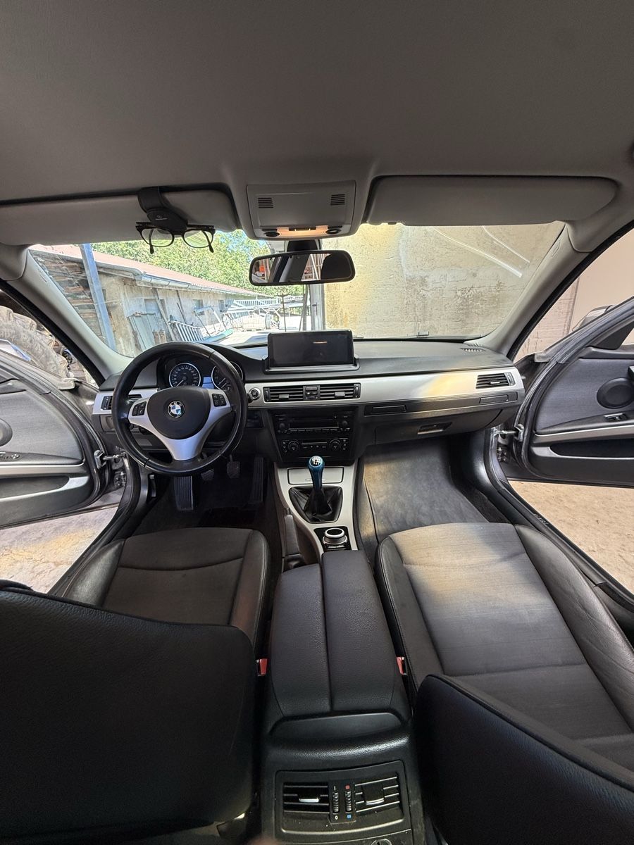 BMW Autos: BMW E90 325xi Handschalter – D'occasion à Arboldswil par Jaromunimog 6
