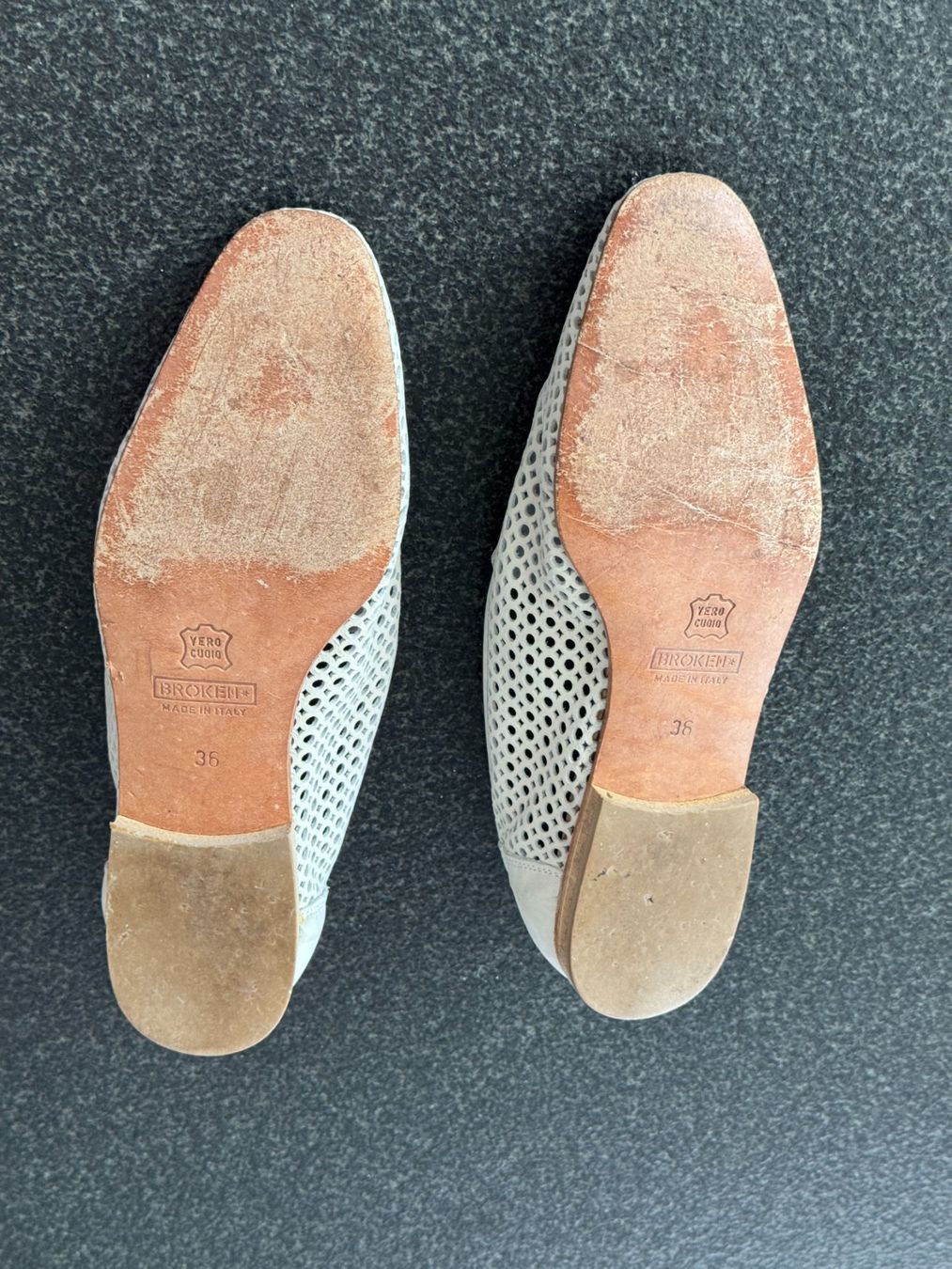 Scarpe da donna: Eleganter luftiger Sommerschuh, Grösse 36, hellbeige – Usato da Niederhasli venduto da Berno 3