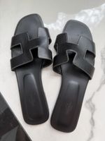 Hermès Oran Sandale schwarz