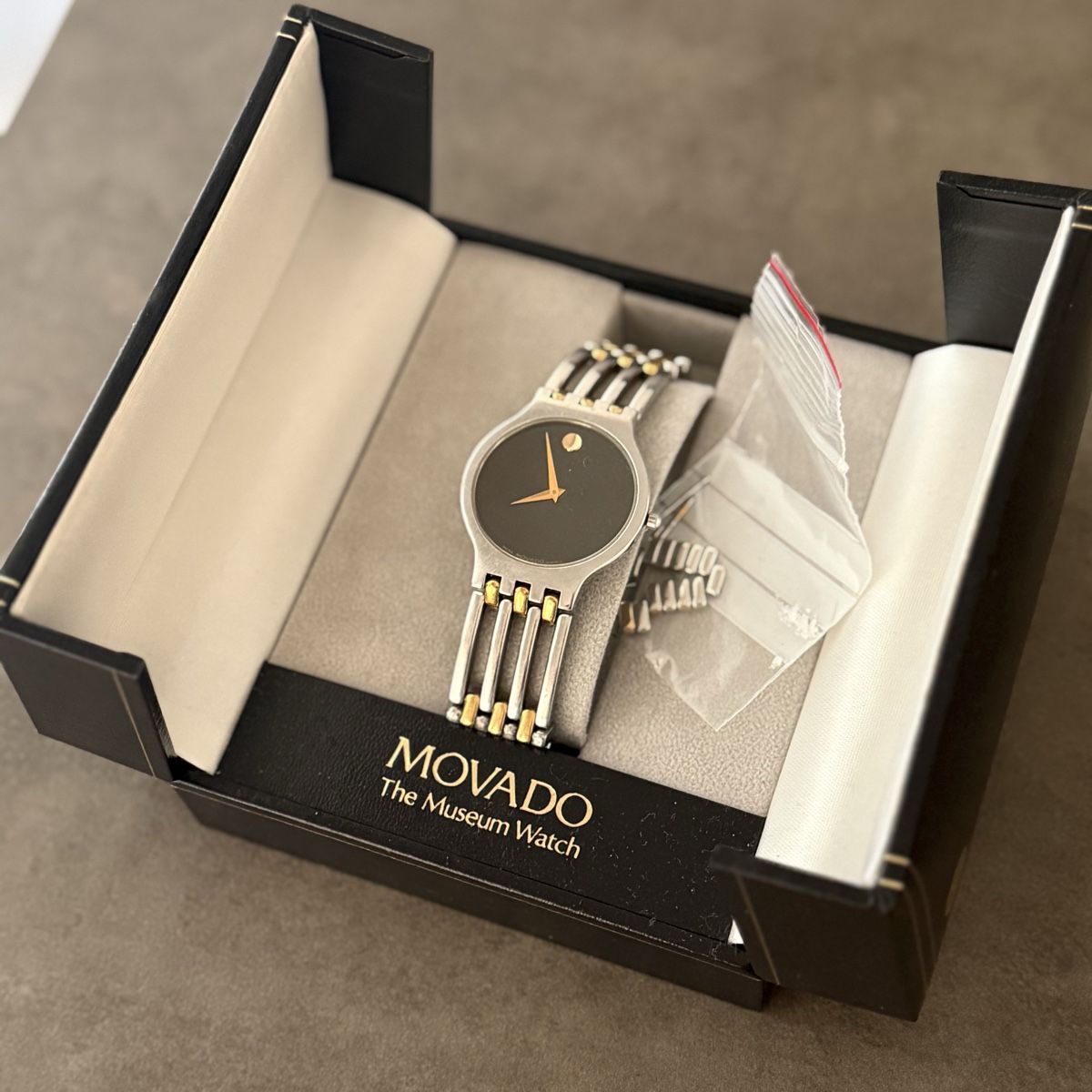 Movado Orologi: Movado Esperanza – Usato da Villmergen venduto da Swiss2011