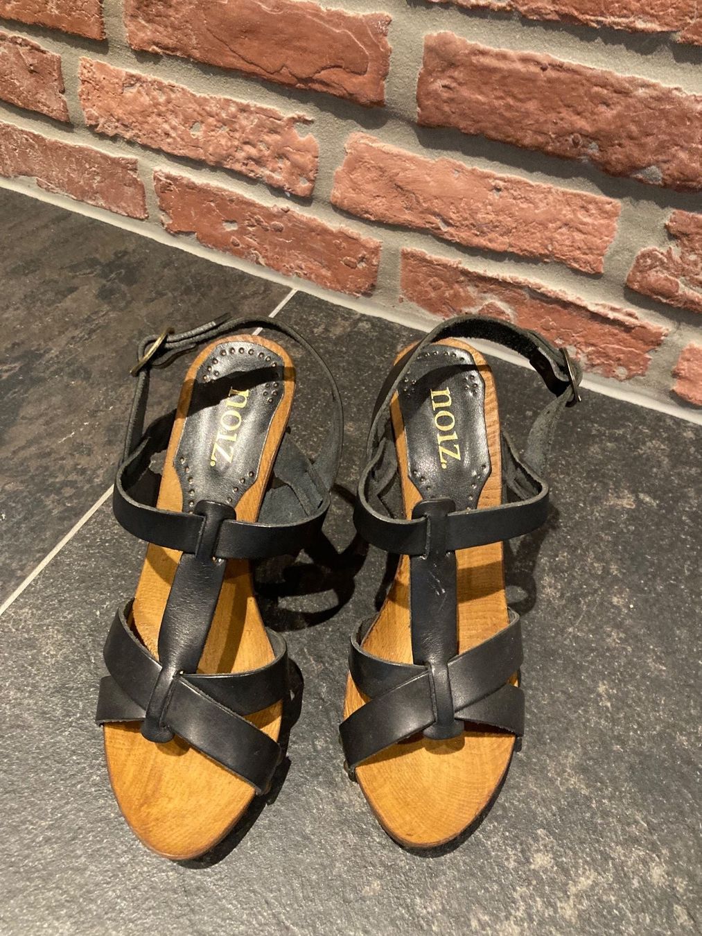 Damenschuhe: Pumps – Gebraucht aus Rorschach von Loonimuh 2