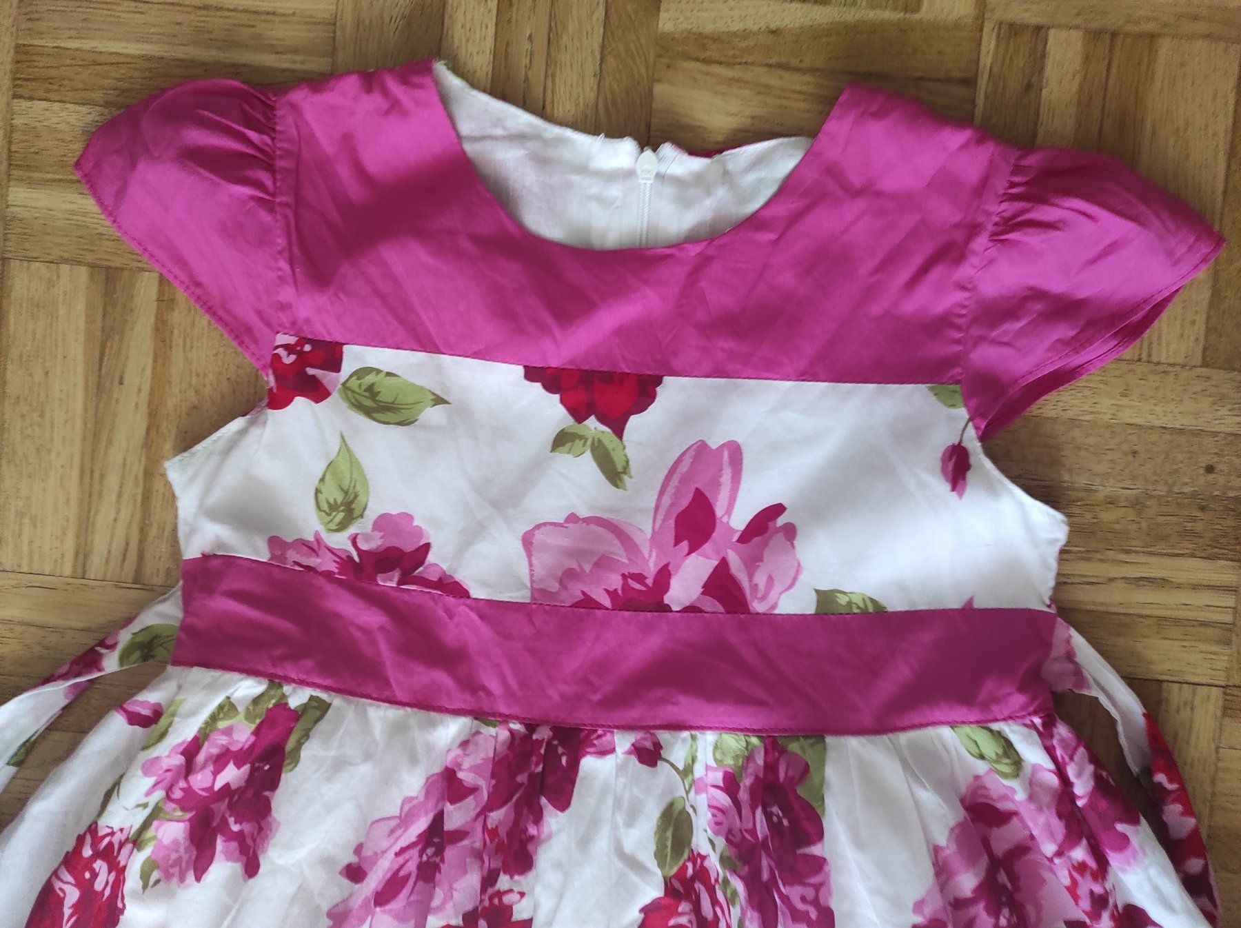 Kleider & Röcke: Robe fille -116-122cm – Gebraucht aus Renens VD von cla_7zv5 3