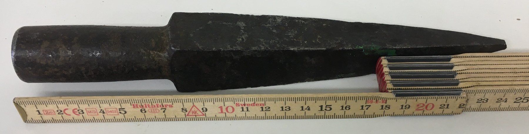 Attrezzi da lavoro: Amboss Stahl geschmiedet mit Sockel – Usato da Luzern venduto da Solanor13 9