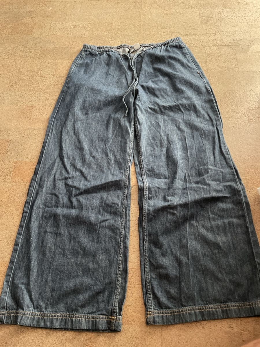 Hosen: Jeans Hose  – Gebraucht aus Liebistorf von ali_tbx8