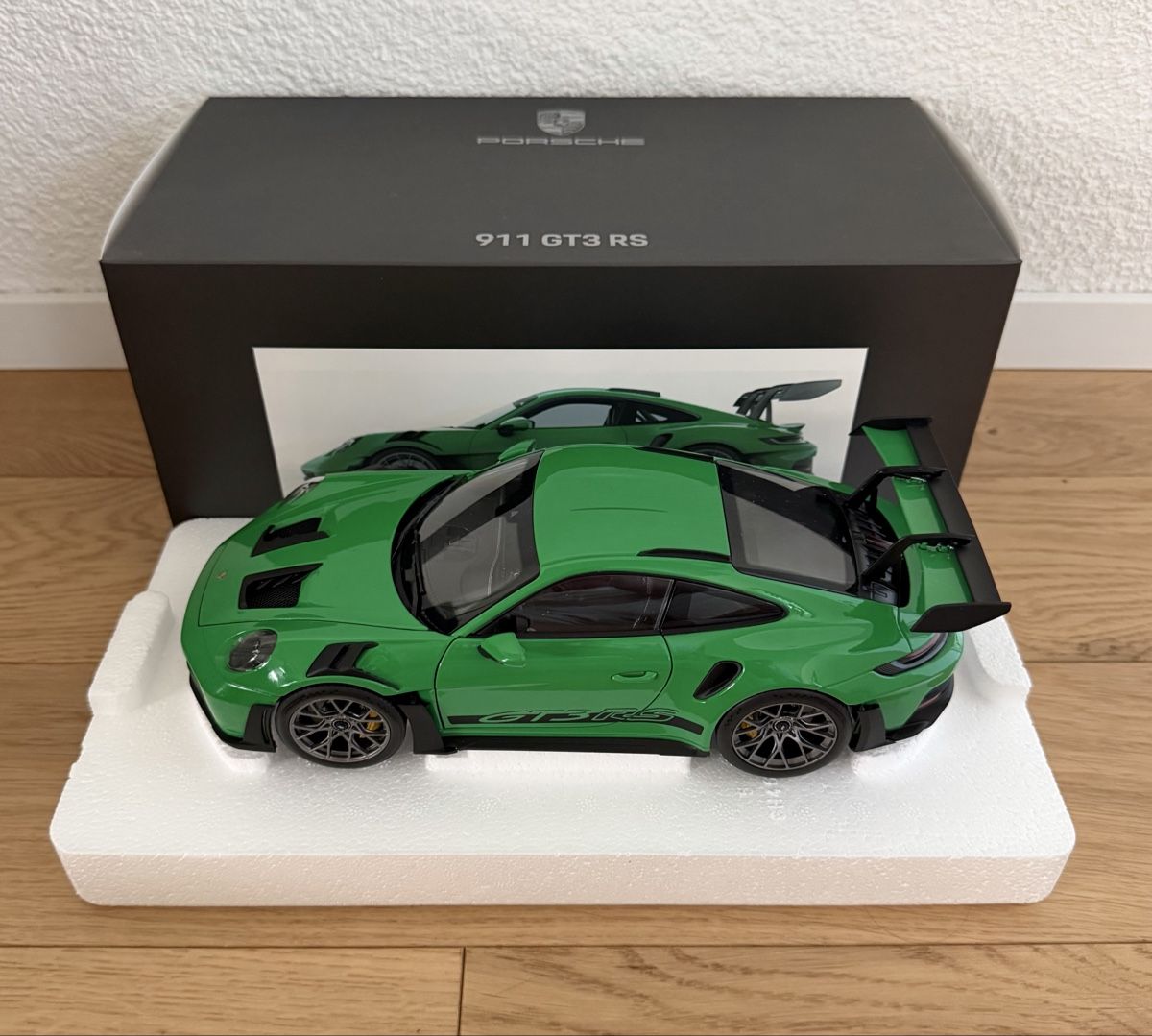 Porsche Modellini d'auto: Porsche 911 GT3 RS (992) – Nuovo (secondo la descrizione) da Heerbrugg venduto da Bnielliyedi 4