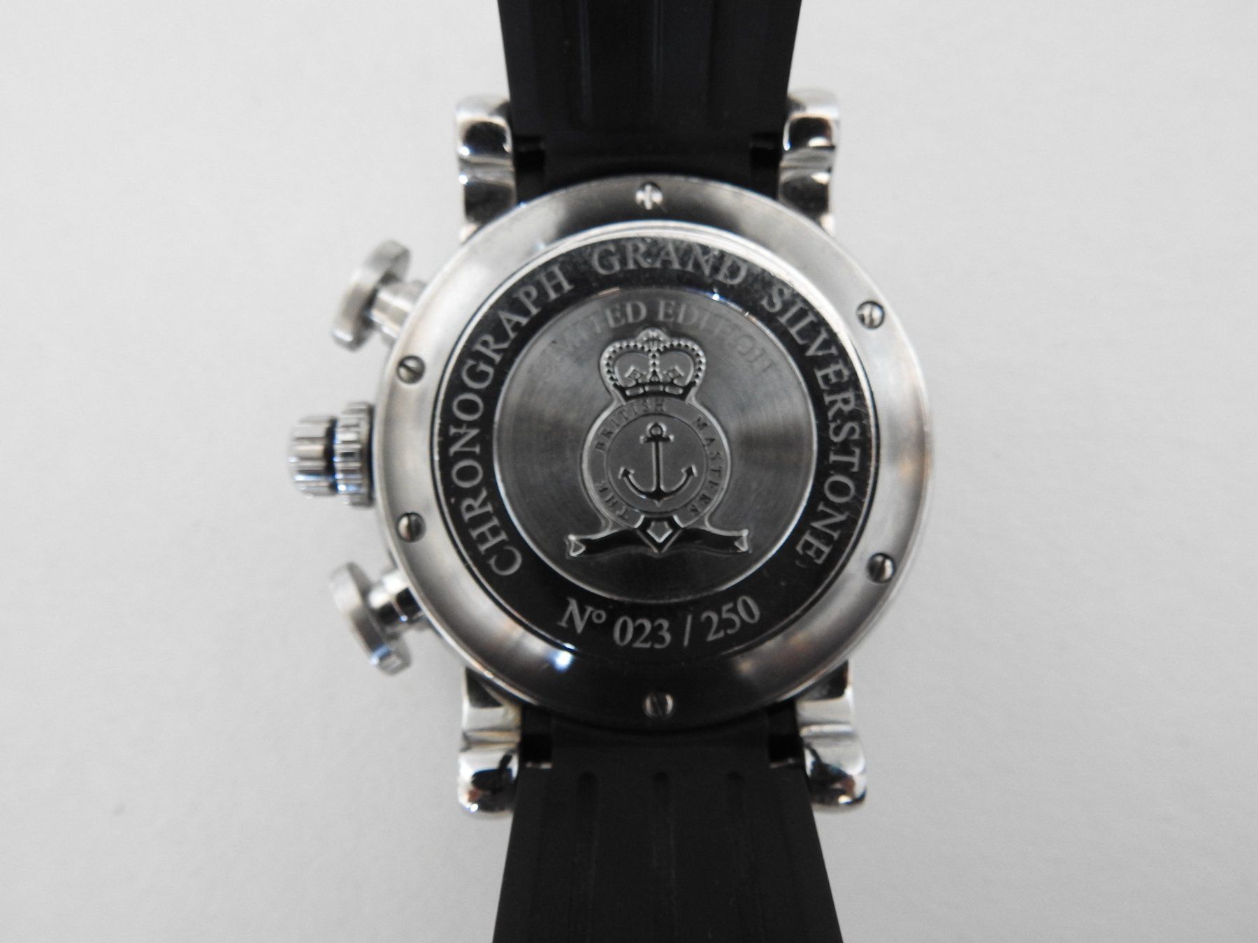 Graham Orologi: Graham Grand Silverstone Luffield GMT Limited Edition – Usato da Schaan venduto da Auring61 5