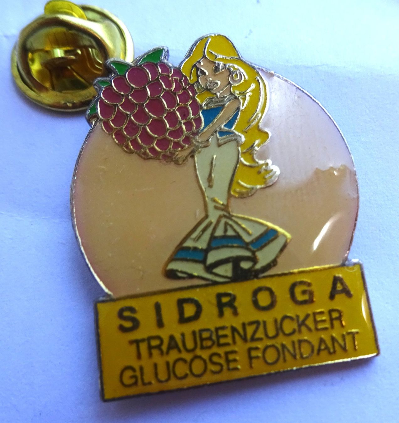 Placchette & Badge: Pin SIDROGA  Jelloubmanne – Usato da Utzenstorf venduto da BUtter81