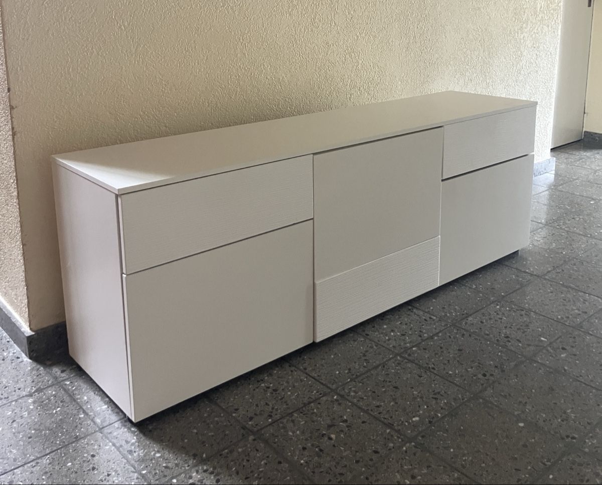 Mobili TV: Sideboard, TV Kommode – Usato da Birmensdorf ZH venduto da Valerushe