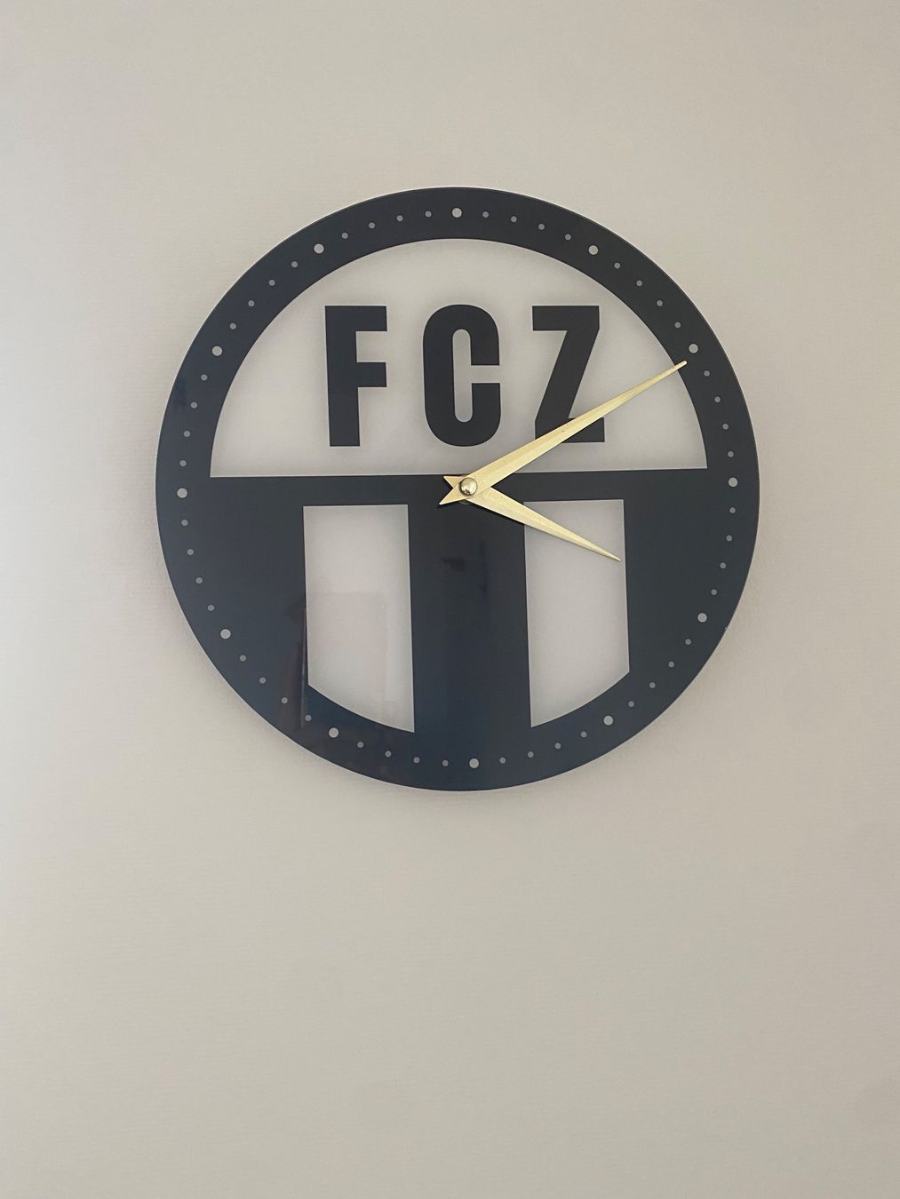 Orologi: FCZ Wanduhr – Usato da Zürich venduto da Lula08 1