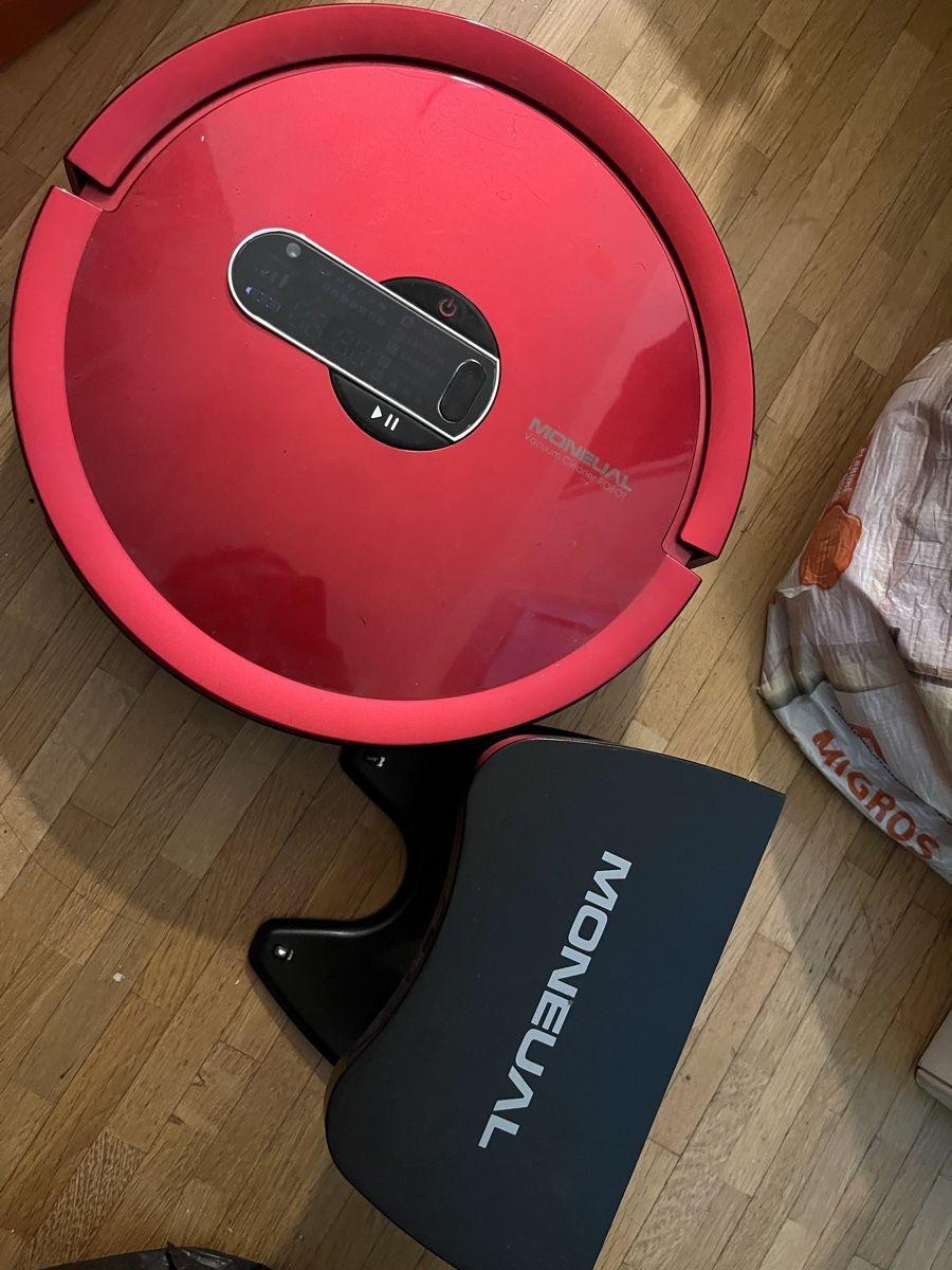 Staubsauger & Zubehör: Saugroboter Moneual Red – Gebraucht aus Basel von JJ.Elena 1