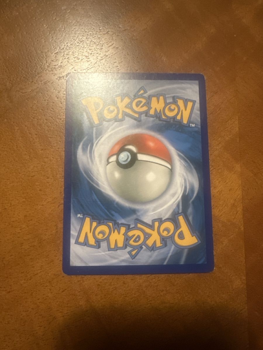 Pokémon Cartes à collectionner: 2016 Pokemon Beedril  – D'occasion à Villnachern par eli_5dxq 1