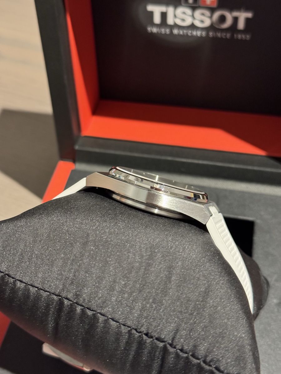 Tissot Montres: Tissot Prx 40 mm blanc – Neuf (Voir description) à Morges par gde_q2s2 3