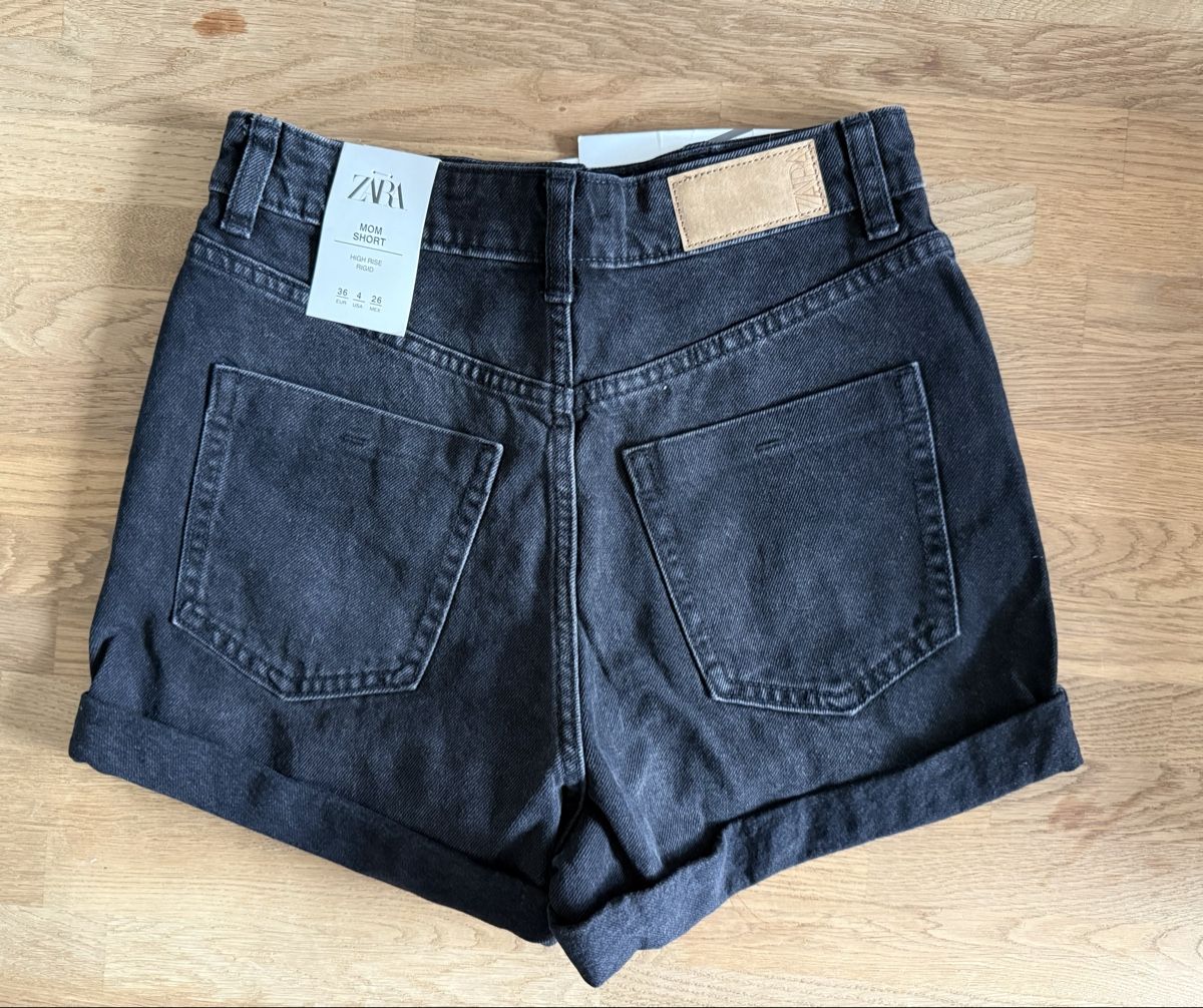 Zara Jeans: Jeansshorts, Zara, Grösse 36, neu – Nuovo e nell'imballaggio originale da Anglikon venduto da Haraldinho 1