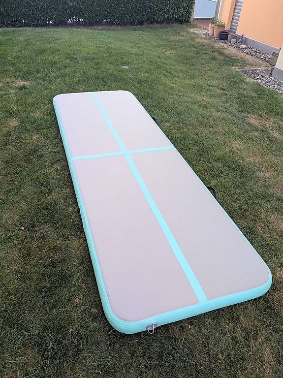 Tappetini fitness: Airtrack-Matte / Turnmatte 300x100 – Usato da Nottwil venduto da Buchera