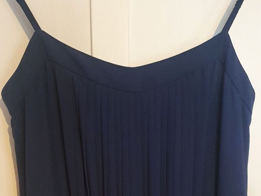 Mint & Berry Kleider: Dunkelblaues Plissee Kleid – Neu (gemäss Beschreibung) aus Hüttlingen von Thurgi85 1
