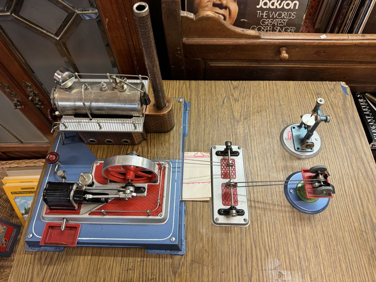 Jouets: Dampfmaschine mit Zubehör – D'occasion à Chur par Meriva0