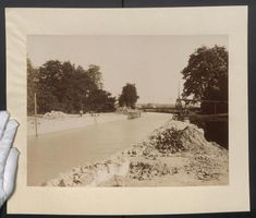 Fotografie Briare, Bau des Canal de Bria