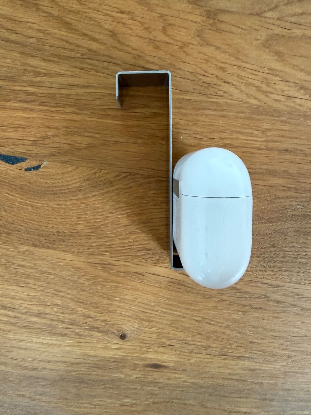 Apple Cuffie: APPLE AirPods Pro 1 Charging Case – Usato da Lausanne venduto da Nine1982 7