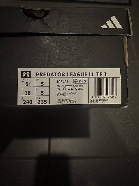 Adidas Schuhe für Jungen: Fussballschuhe Adidas Predator – Neu und originalverpackt aus Oberglatt ZH von lia_2jy2 2