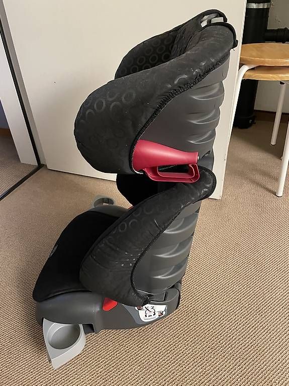 Seggiolini per auto: Kindersitz Britax Römer – Usato da Wettswil venduto da Volvo13 1