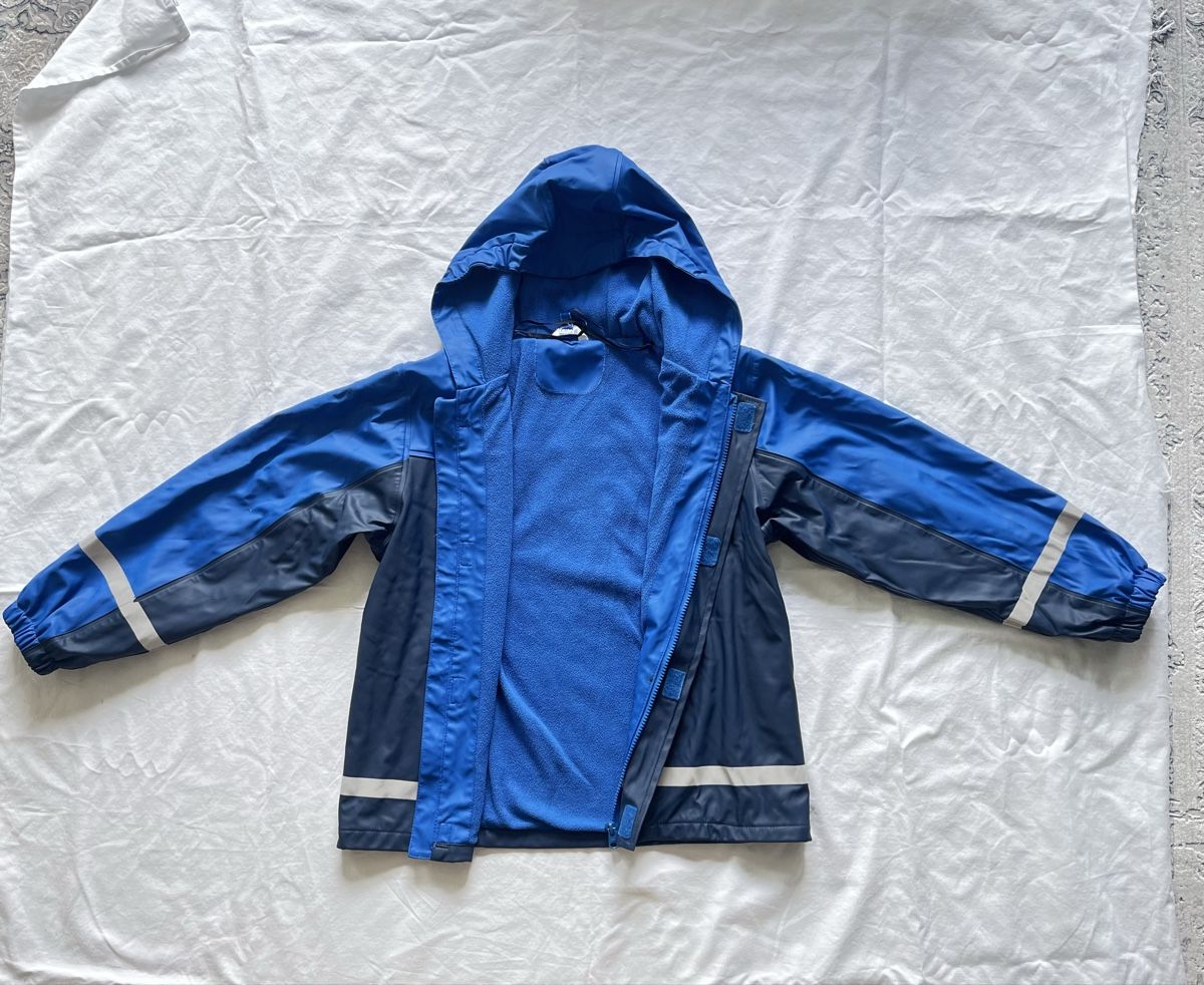 Giacche: Warme Regenjacke Gr. 140 – Usato da Davos Platz venduto da Infinity795 6