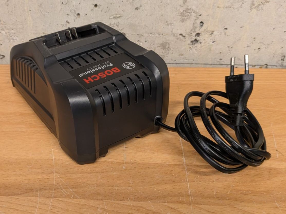 Bosch Caricatori & Batterie: Bosch GAL 1880 CV 18V Ladegerät – Nuovo (secondo la descrizione) da Walde AG venduto da 1klick 4