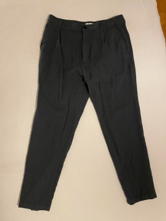 3 verschiedene COS-Hosen