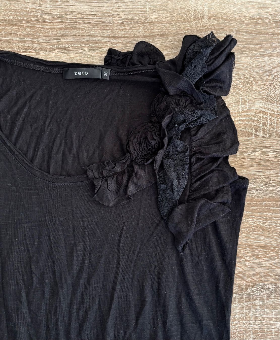 T-shirt: Shirt von Zero Gr 36 – Usato da Ebikon venduto da Regipe 1