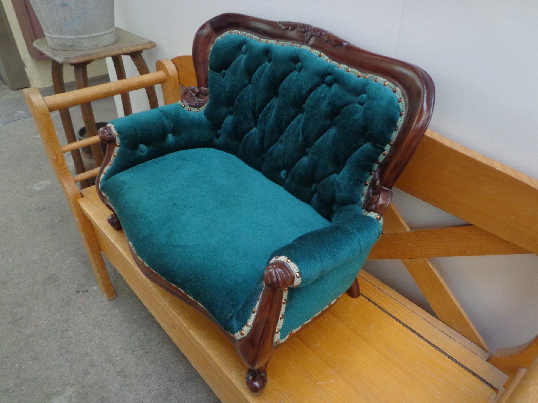 Sofas: Barock Puppensofa – Gebraucht aus Zofingen von goezi 2