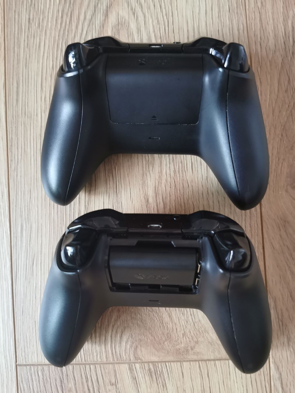 Microsoft Konsolen: X Box Controller – Gebraucht aus Rothrist von Drumchef 1