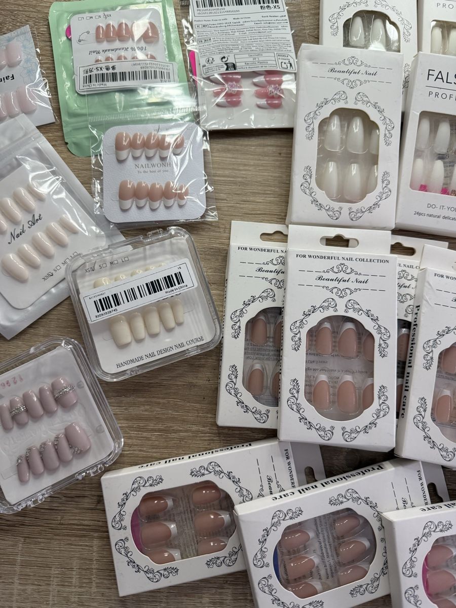 Künstliche Fingernägel: Press On Nails Set  – Neu und originalverpackt aus Baar von elexata 2