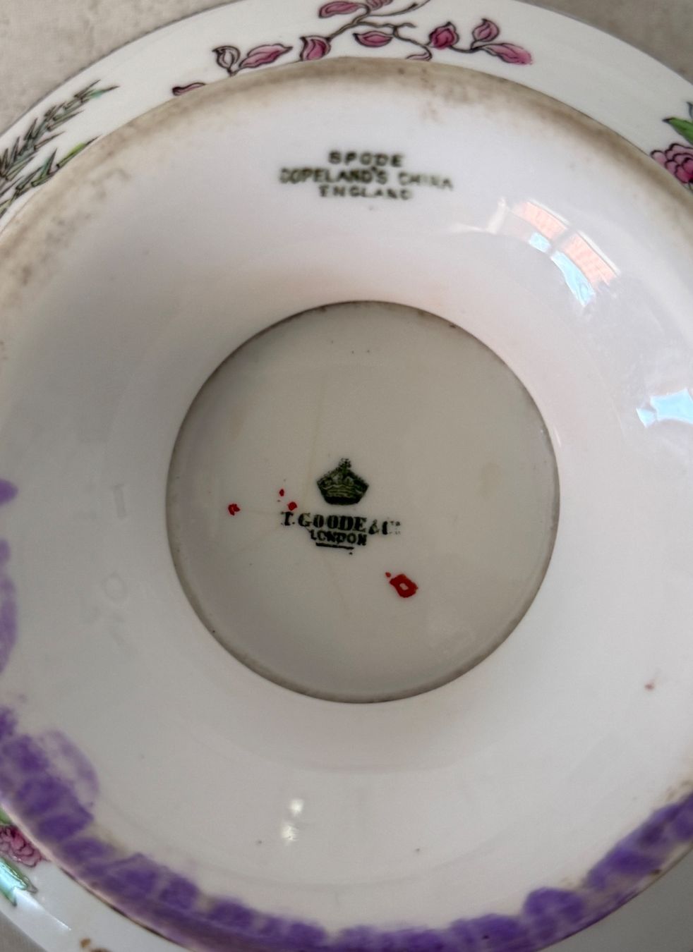 Spode Schalen: Antique Spode Indian Tree Pedestal Tureen / Serving Bowl – Gebraucht aus Baden von Alerik 1