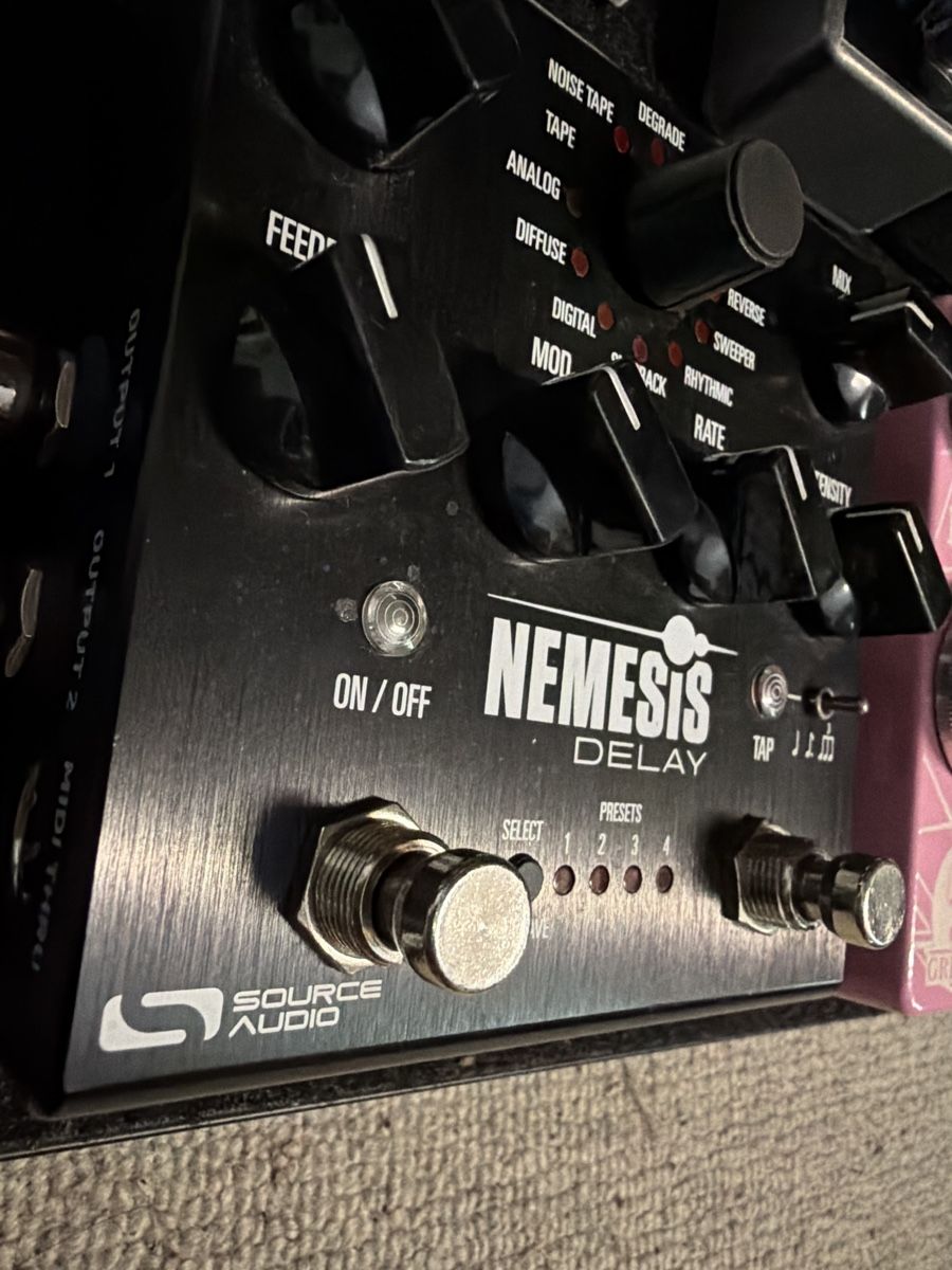 Strumenti musicali: Source Audio Nemesis Delay Pedal – Usato da Langenthal venduto da guitarsnrecords 1