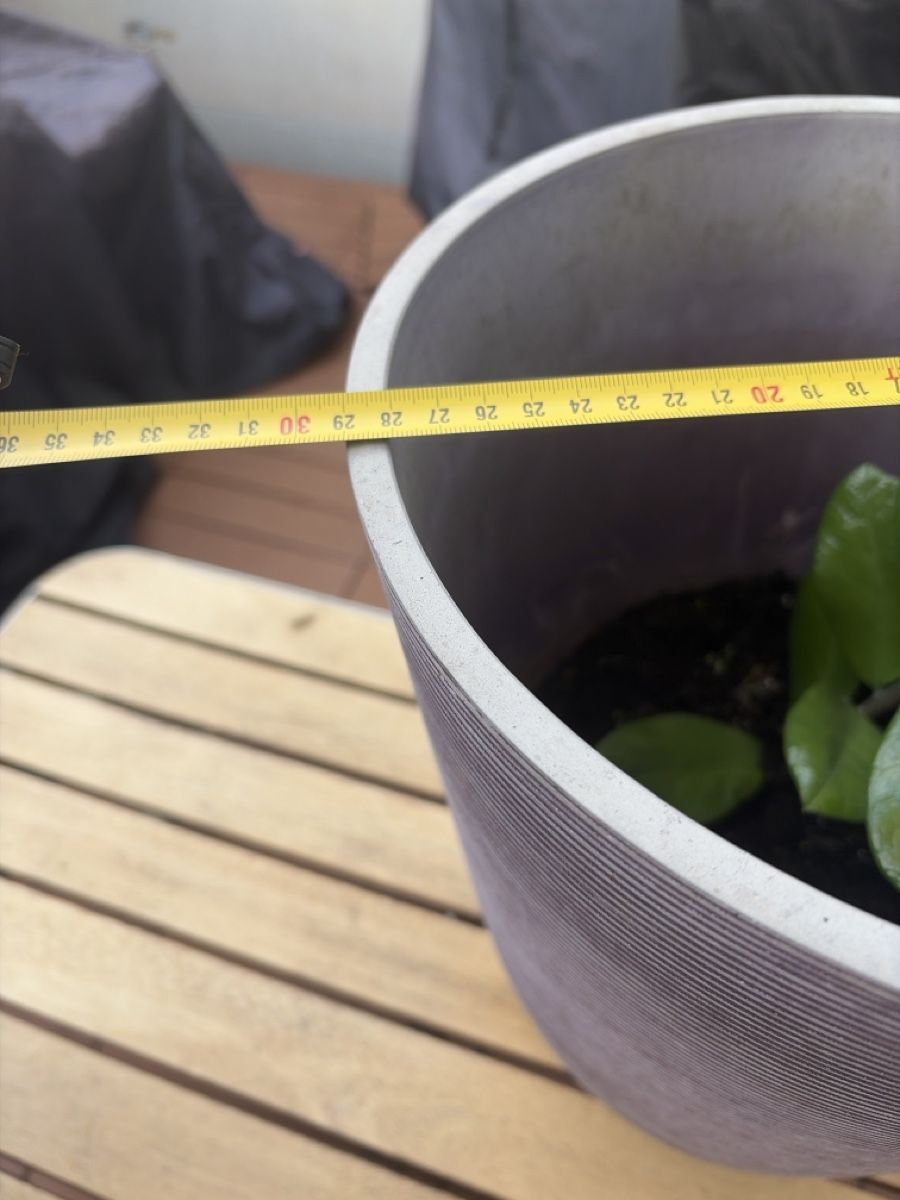 Blumentöpfe: Sehr schöner Winterfester Topf – Gebraucht aus Zürich von Blume1103 2