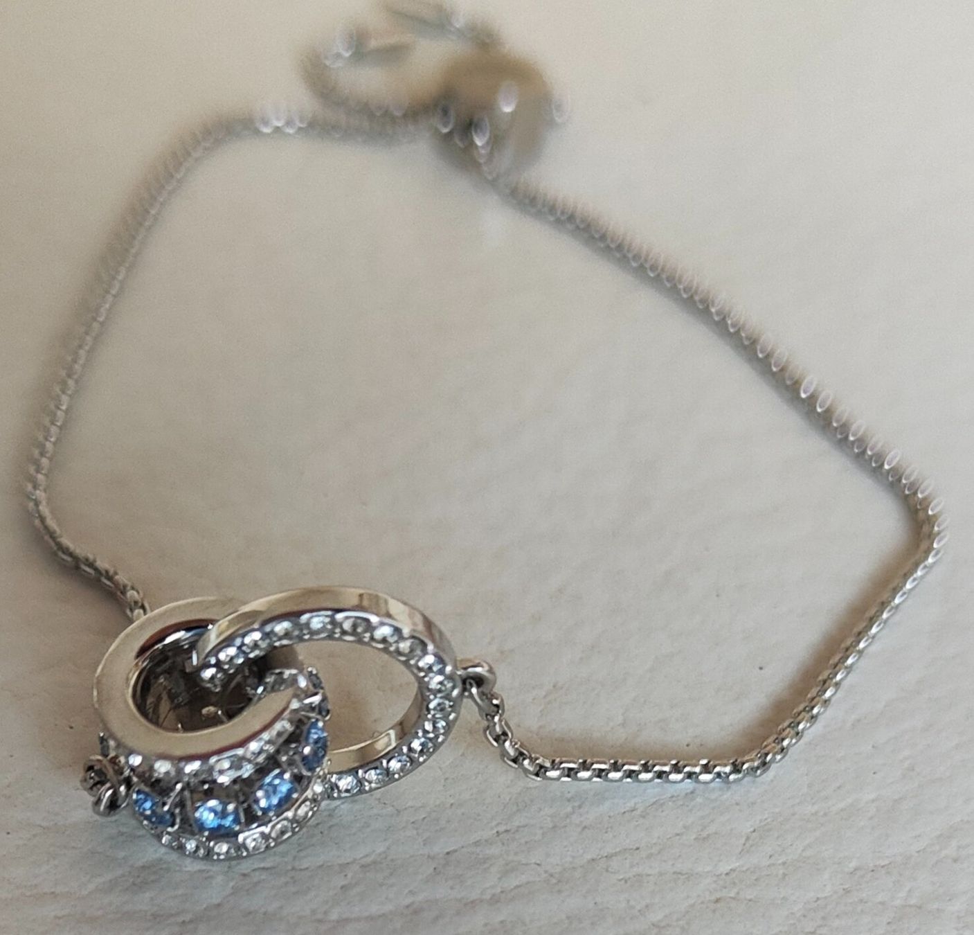 Swarovski Bracciali & Braccialetti: Swarovski Armband – Usato da Müllheim Dorf venduto da bea1970