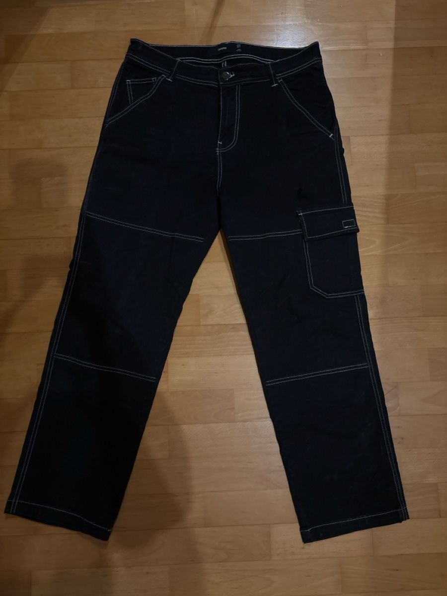 Bershka Jeans: Cargo Jeans Bershka – D'occasion à Klingnau par ces_xh2s
