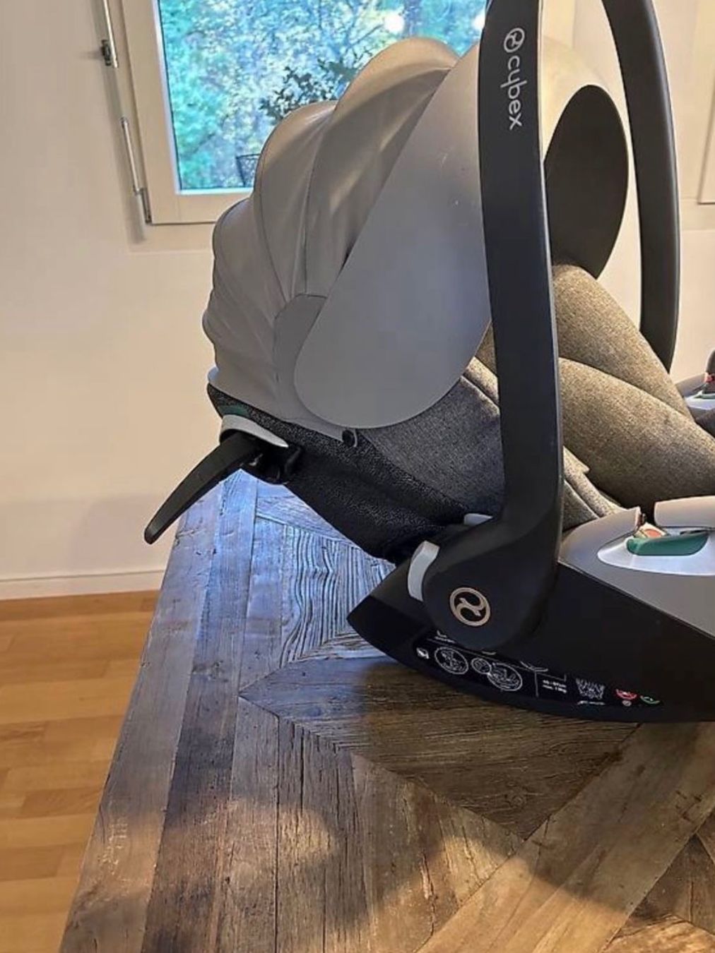 Cybex Sièges auto: Cybex Cloud Z Plus i-Size, Farbe mirage grey – D'occasion à Birmensdorf ZH par Kvk_cln5 2