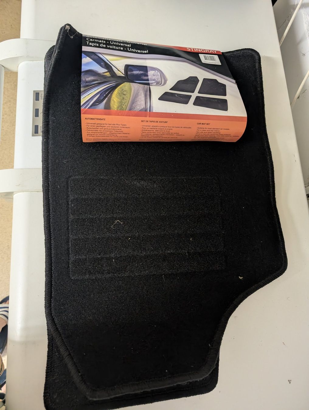 Tappeti & Tappetini: Autoteppich Satz Stingray Universal neu – Usato da Besenbüren venduto da ram_z8pp 1