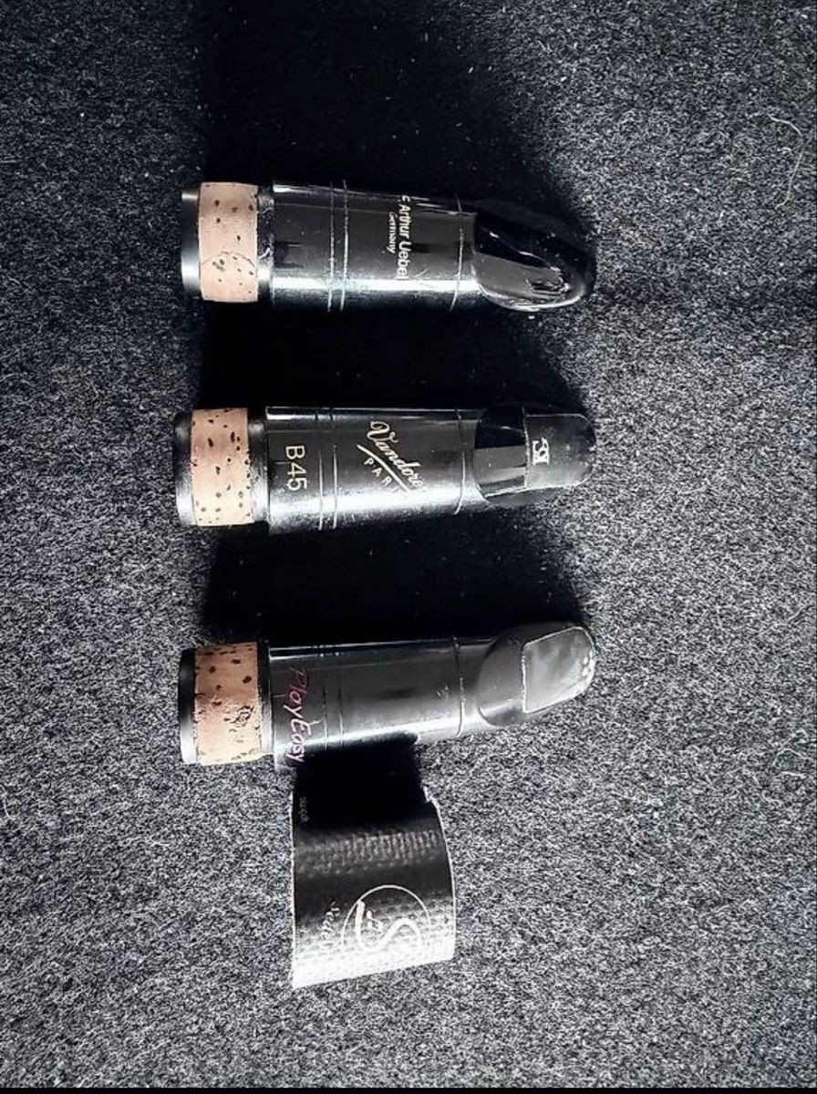 Strumenti musicali: B- Klarinette F.A. Uebel Classic L versilbert mit Eb Klappe – Usato da Grafstal venduto da NadineFrei 2