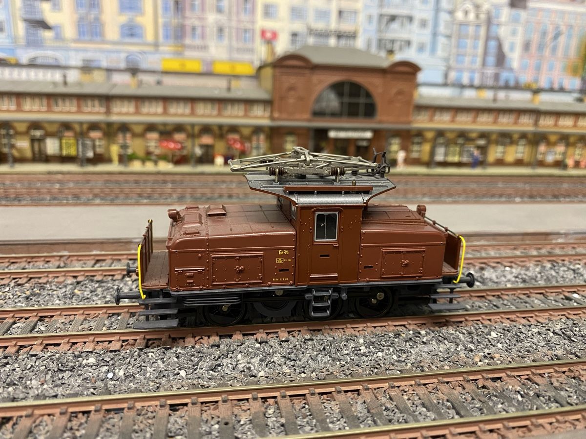 Roco Modelleisenbahnen: Roco 43529 Rangierlok Ee3/3 SBB – Gebraucht aus Glattpark (Opfikon) von anywaya23 2