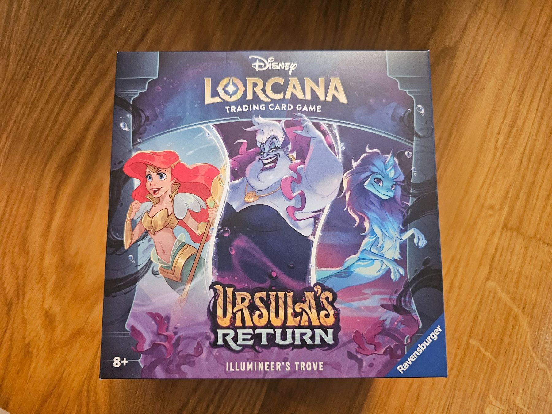 Disney Carte collezionabili: Lorcana Ursulas Return Illumineers Trove – Nuovo (secondo la descrizione) da Lufingen venduto da Argannon