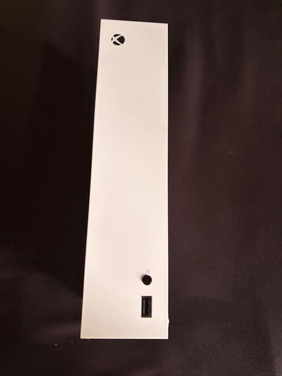 Microsoft Console: Sohn verkauft Xbox-Series S – Usato da Pfäffikon venduto da classicalguitar 2
