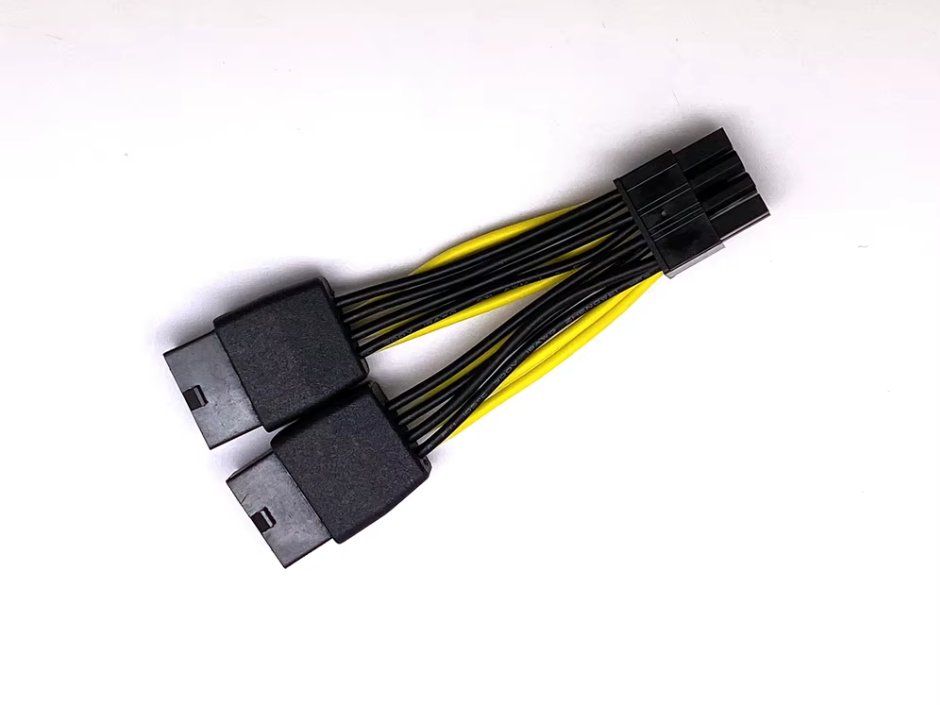 Schede grafiche: Câble d'alimentation pour GPU Tesla double 8 à 8 - NEW – Nuovo e nell'imballaggio originale da Petit Lancy venduto da C.Lancy