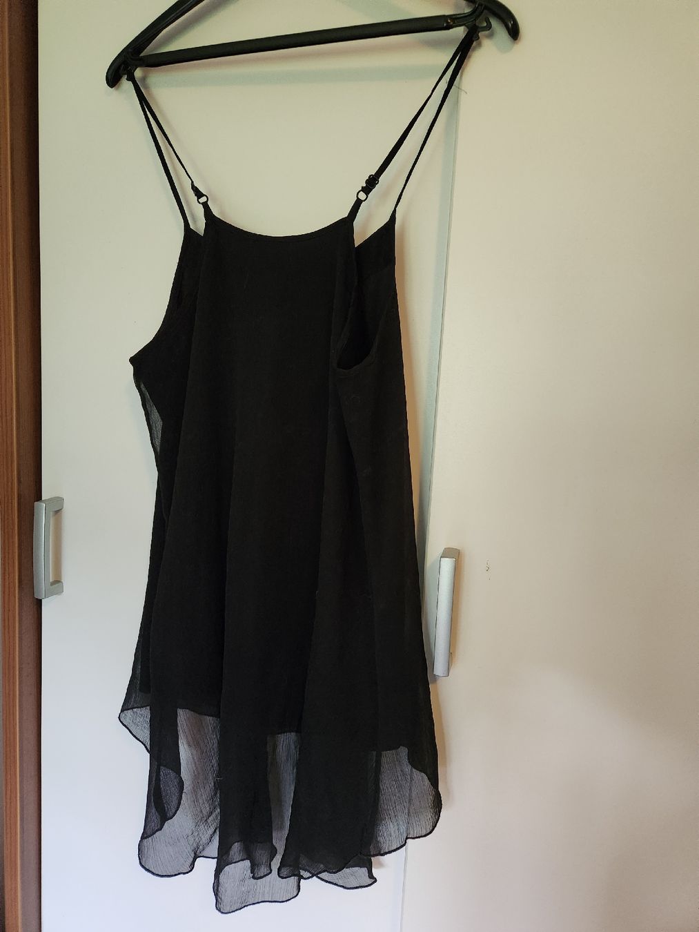 Vero Moda Top: Langes schwarzes Top, zweilagig – Usato da Fribourg venduto da voidness 2